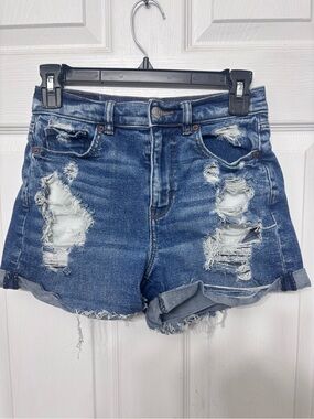 Women’s American eagle blue jean shorts